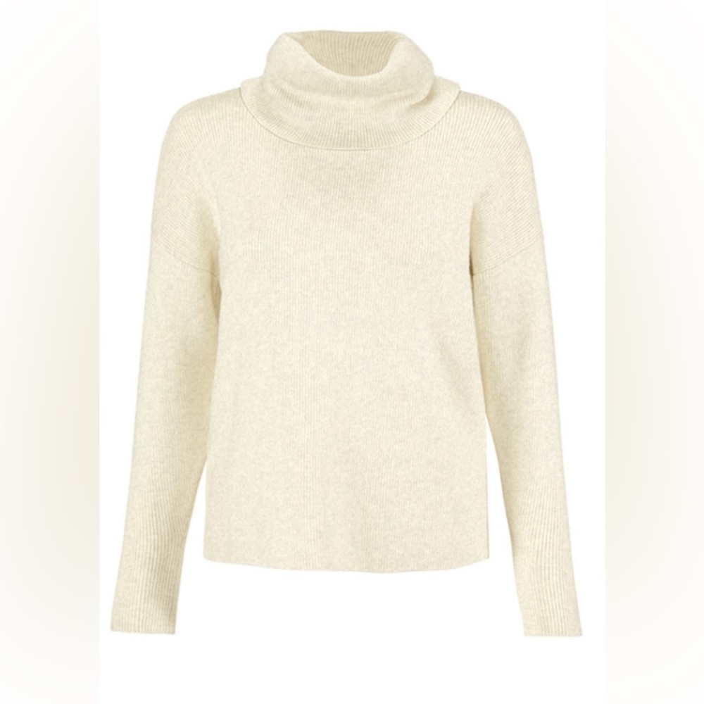 Cabi #3482 Luxe Cream Turtleneck Size M